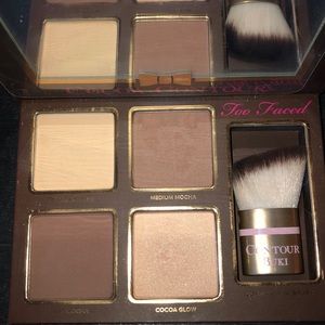 Too face cocoa contour pallet with brush